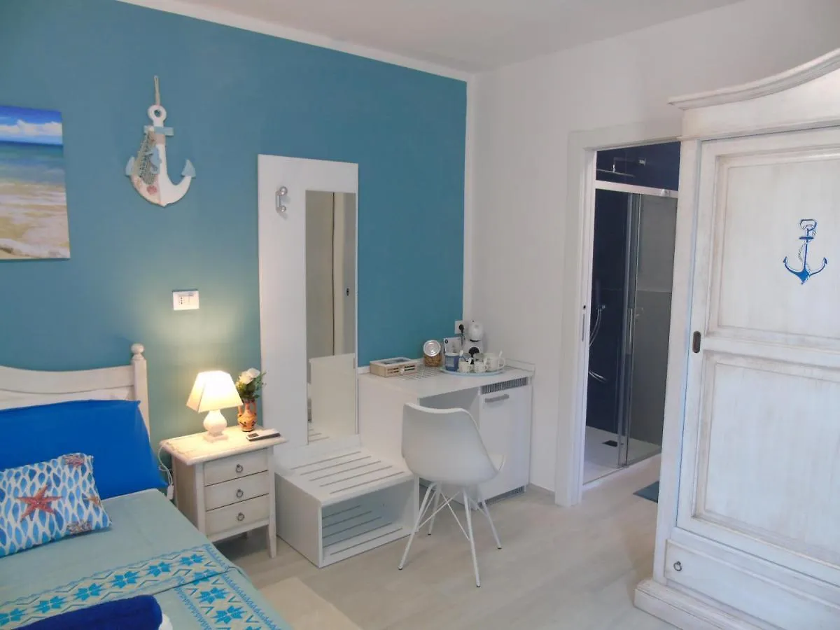Affittacamere Likele Castelsardo 0*,  Italy